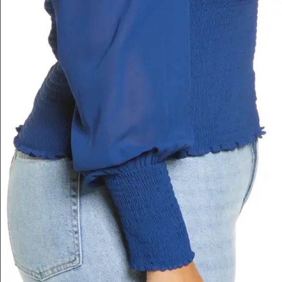 🌷NWT Reformation blue pinto smocked top - Picture 5 of 9